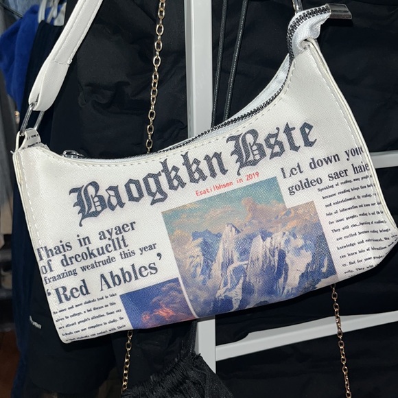 Handbag - Picture 7 of 7